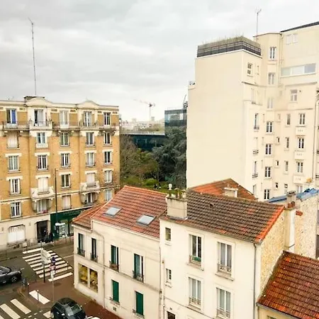 Studio Confortable Avec Acces Rapide A Paris De 2 Minutes Du Metro 아파트 방브
